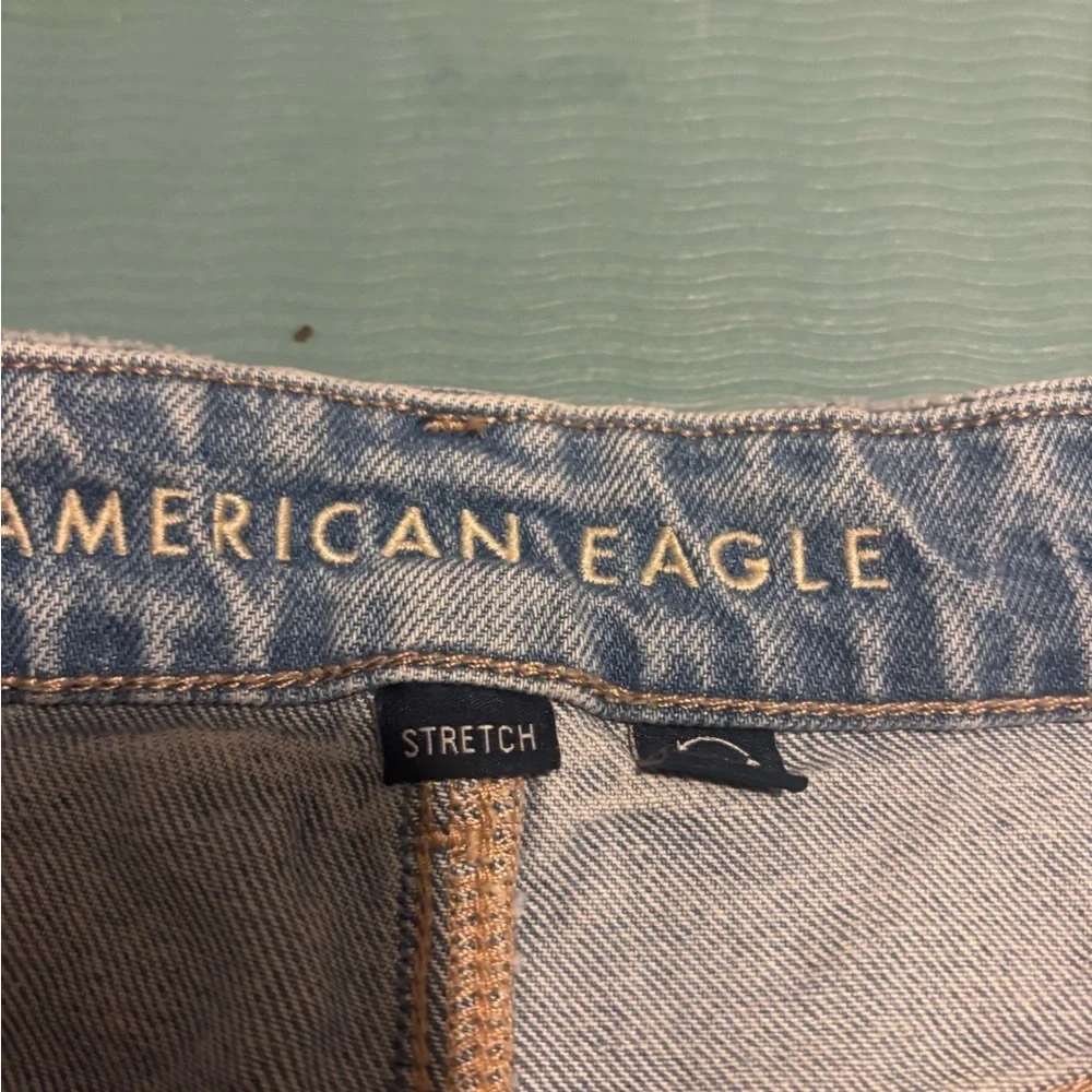 American Eagle Outfitters Blue Denim Skirt size 4